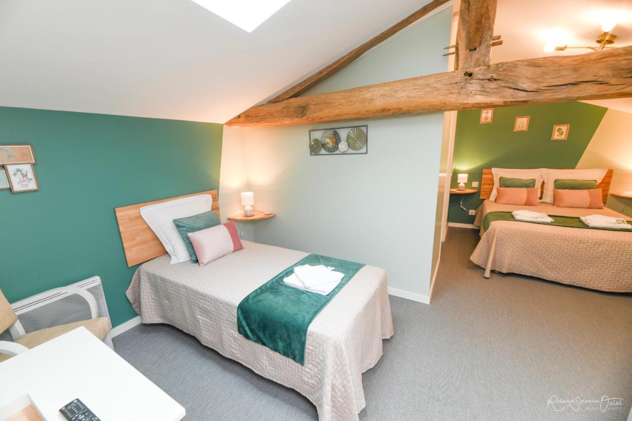 Domaine De La Courillere Bed & Breakfast Le Boupere Luaran gambar
