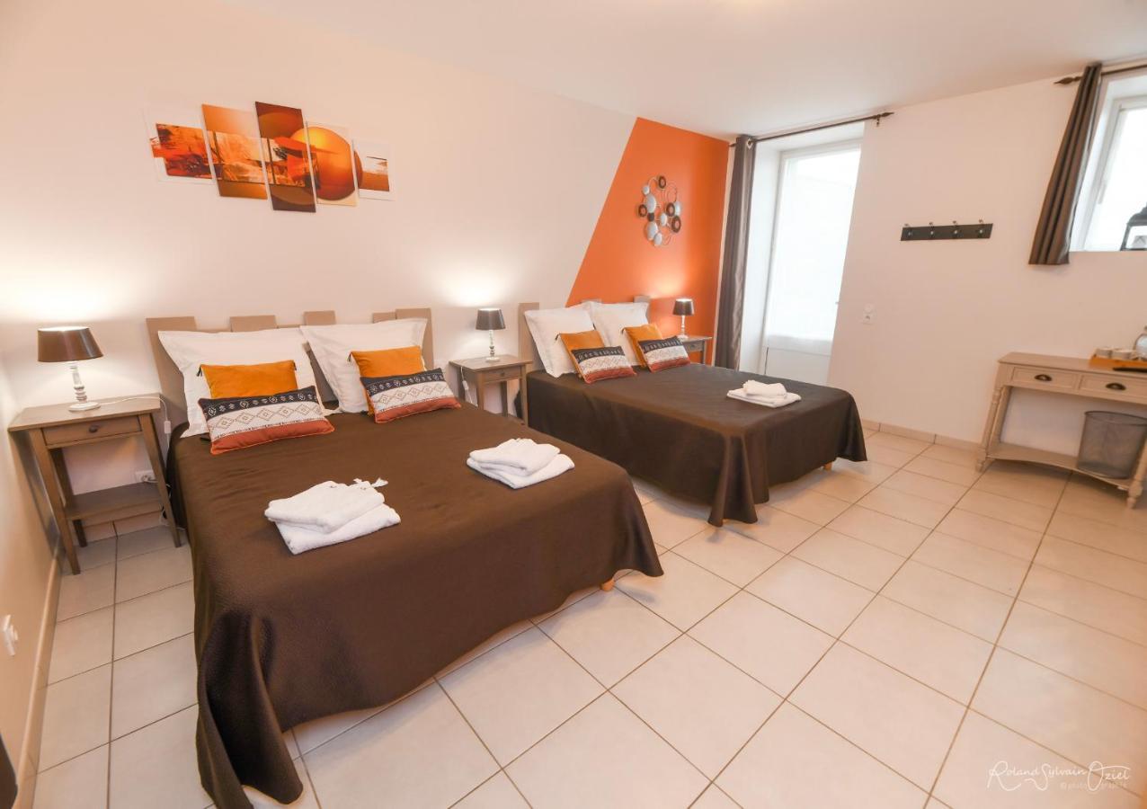 Domaine De La Courillere Bed & Breakfast Le Boupere Luaran gambar