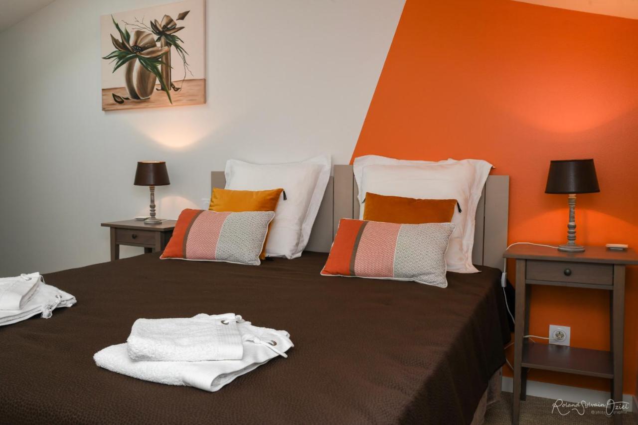 Domaine De La Courillere Bed & Breakfast Le Boupere Luaran gambar